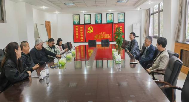 公司高层领导考察团赴青岛考察多家食品公司